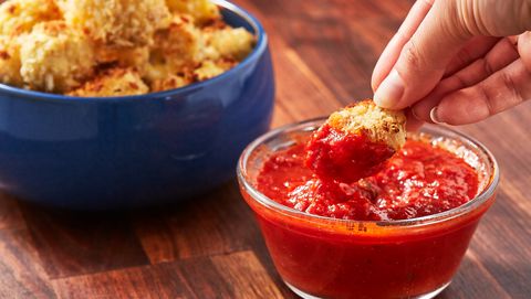 We Can't Stop Snacking On These Parmesan Cauliflower Bites